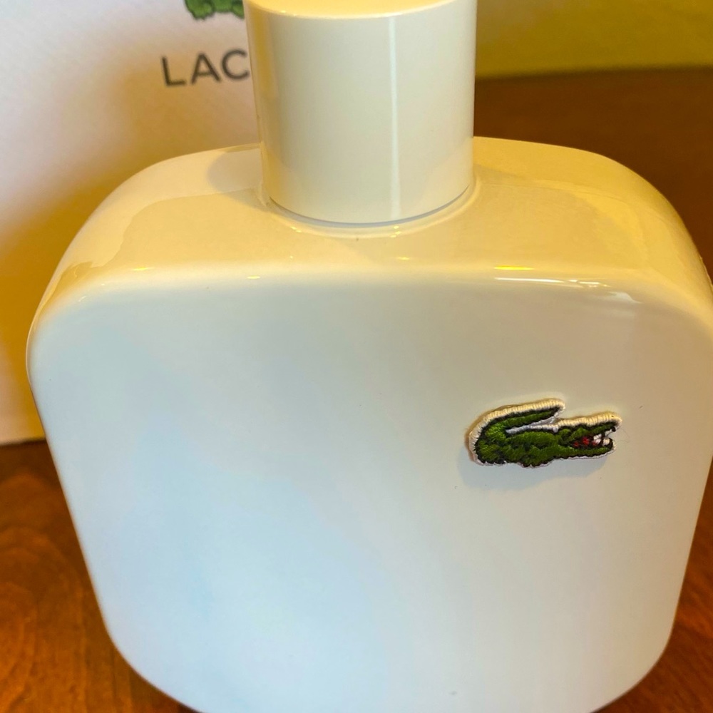 Eau de Lacoste